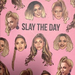 Central 23 | Beyoncé notebook